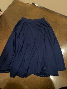 Women’s Navy Flowy Midi Skirt